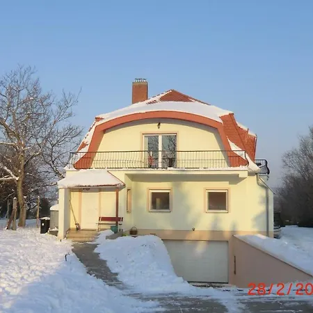 Gaestehaus Stein 네메스부크