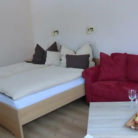 Gaestehaus Stein Гостевой дом