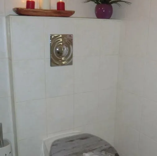 Gaestehaus Stein בית הארחה 3*