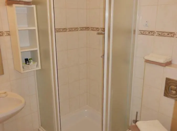 Gaestehaus Stein בית הארחה Nemesbükk